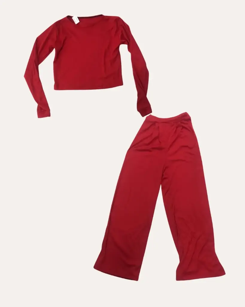 CONJUNTO ROJO ACANALADO 
