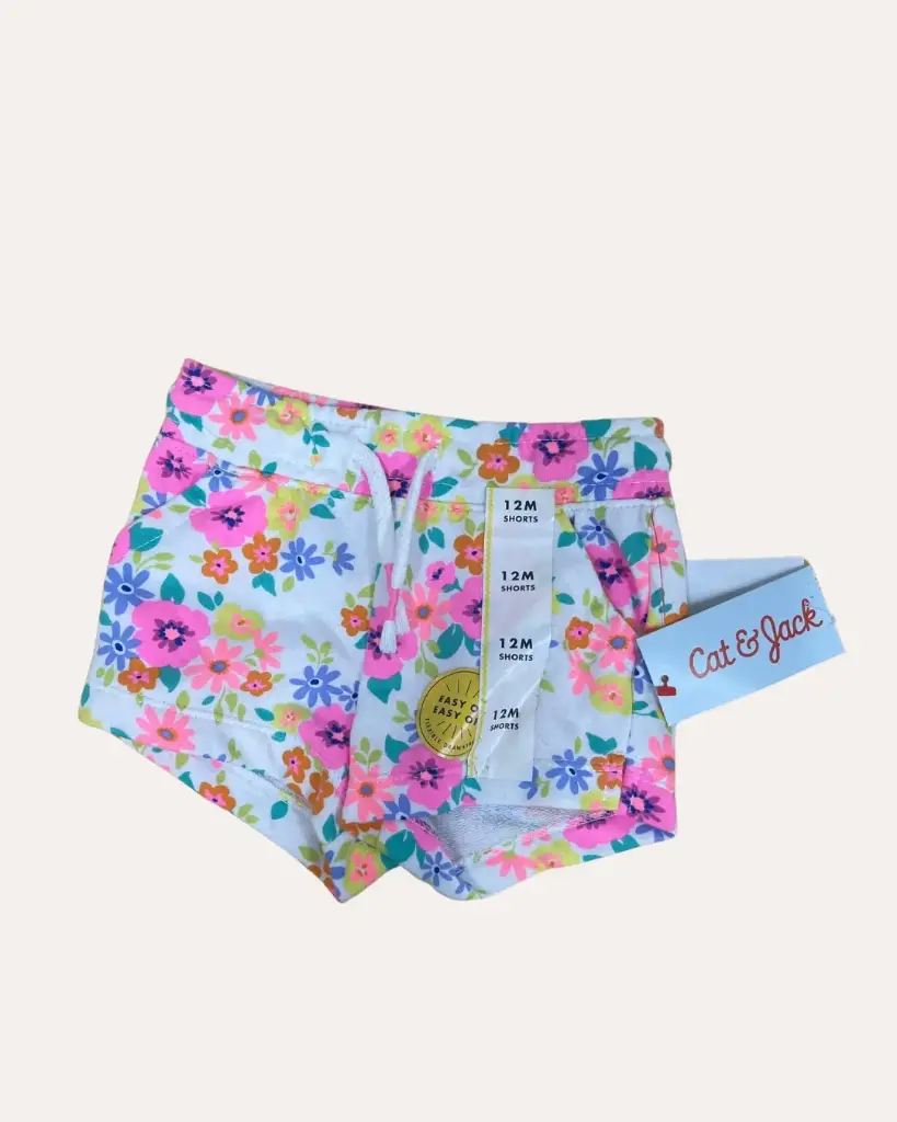 SHORT DE FLORES CAT&JACK NUEVO