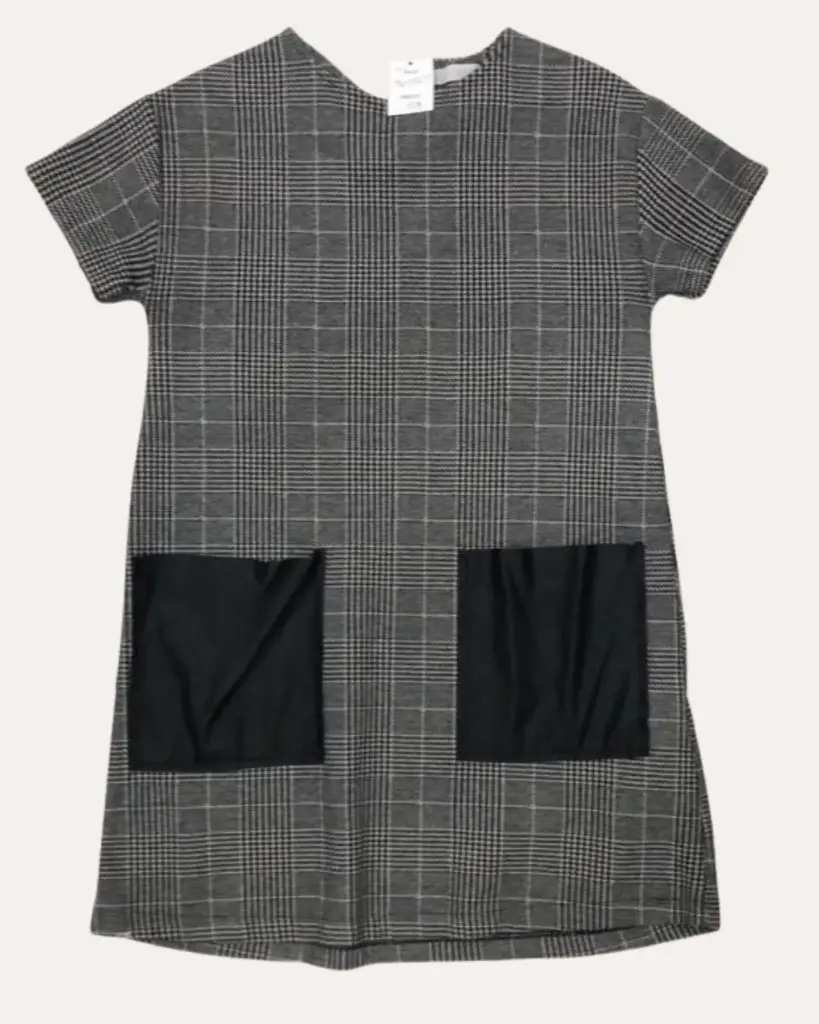 VESTIDO NEGRO CON BLANCO DE CUADROS