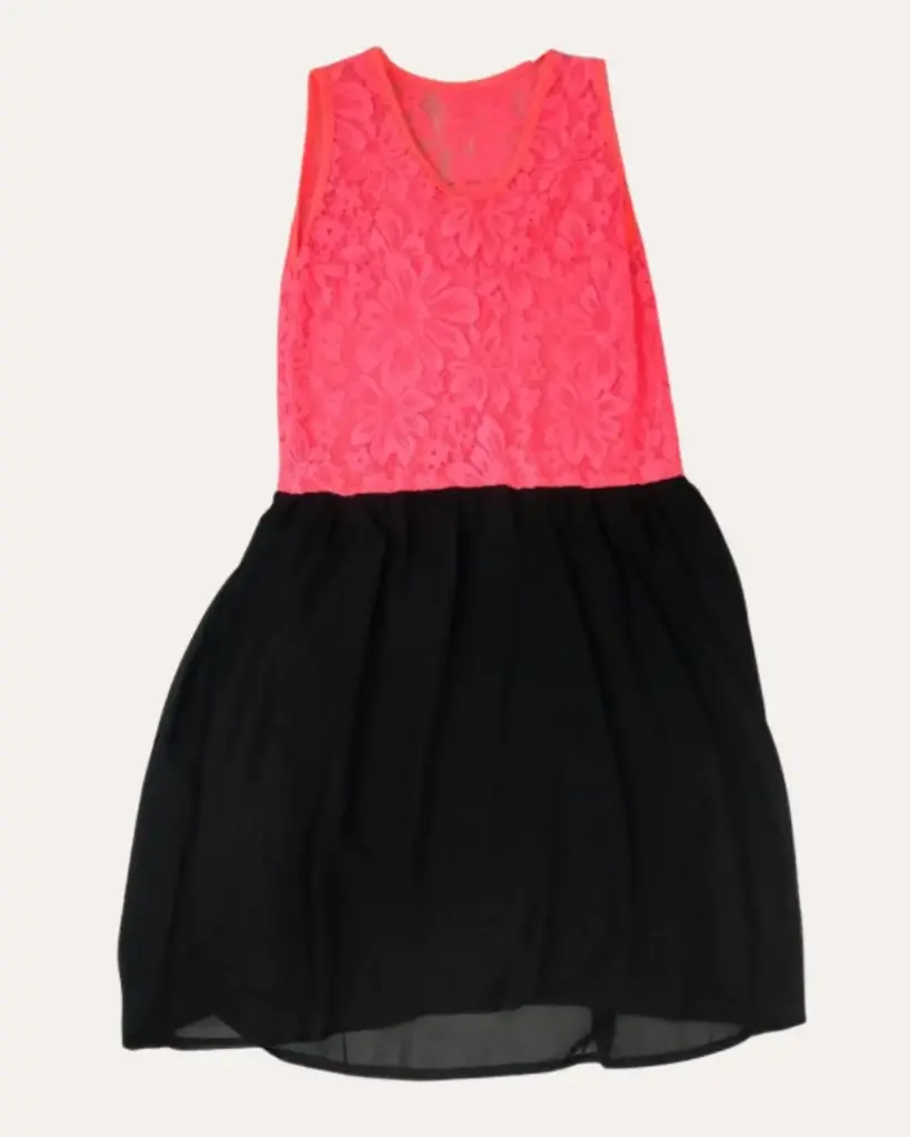 VESTIDO NEGRO CON NEON 