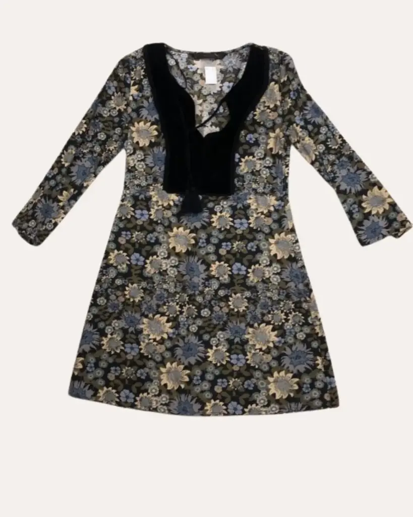 VESTIDO NEGRO CON FLORES ZARA 