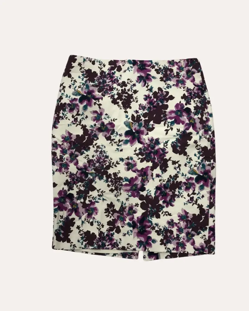 FALDA BLANCO CON FLORES ANN TAYLOR