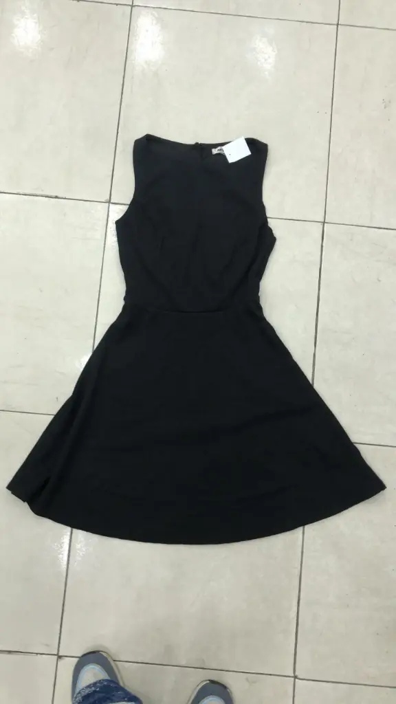 VESTIDO NEGRO MYSTIC