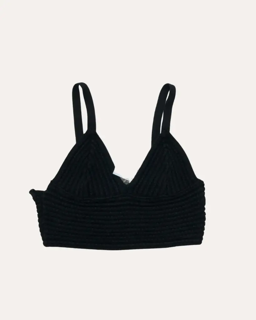 TOP NEGRO TEJIDO STRADIVARIUS 
