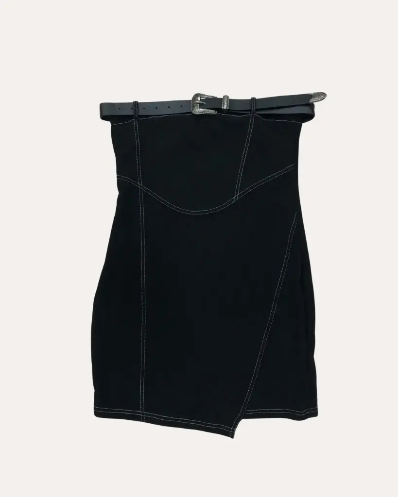 VESTIDO NEGRO CON CORREA SHEIN 