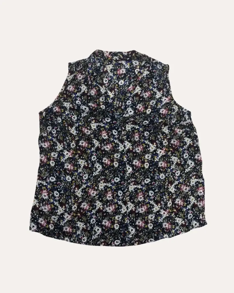 BLUSA NEGRO CON LUNARES 