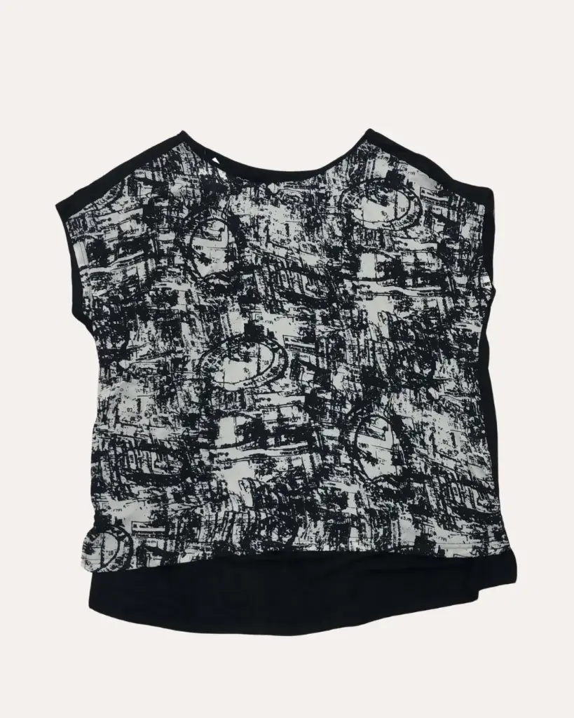 BLUSA ESTAMPADO NEGRO Y BLANCO 