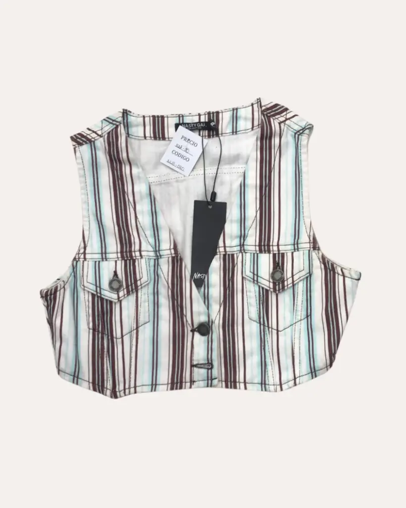 TOP DE RAYAS NASTY GAL 