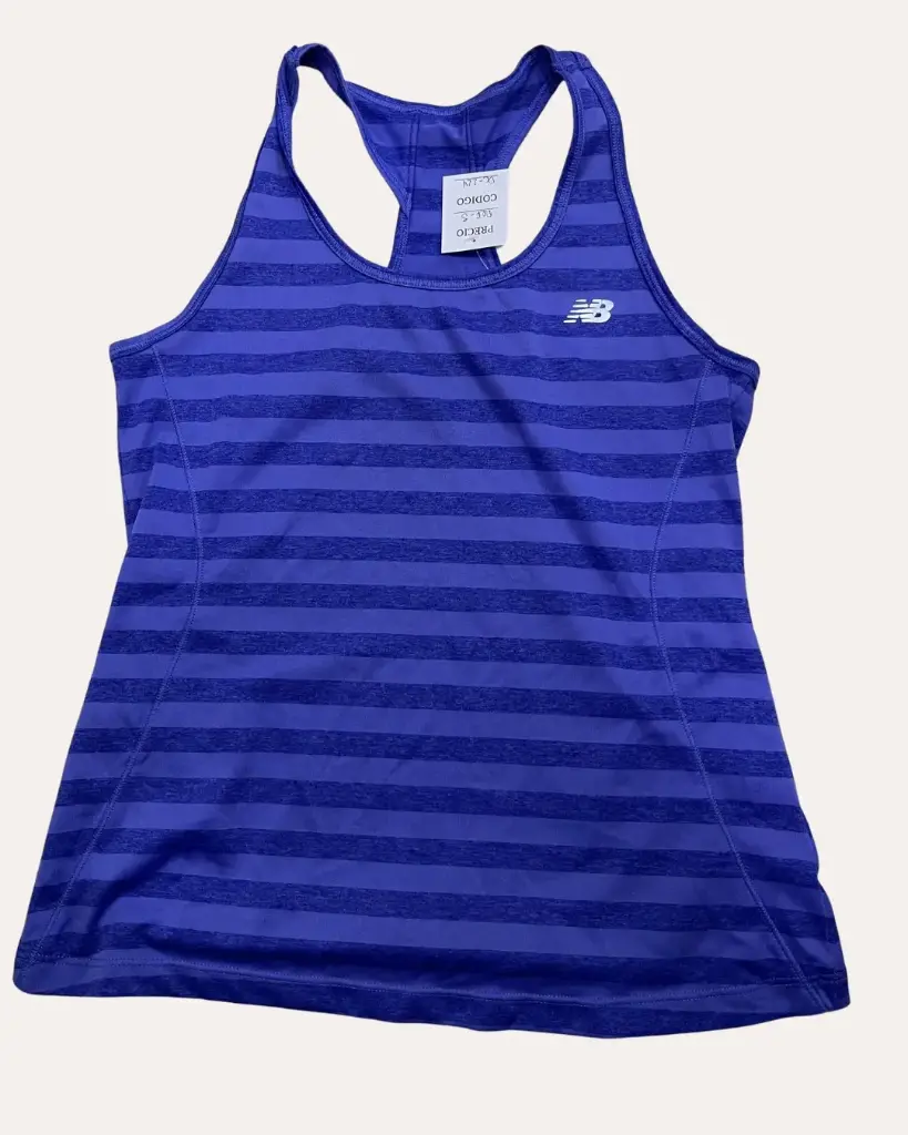 FRANELA DEPORTIVA MORADA NEW BALANCE 