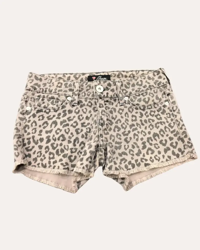 SHORT ANIMAL PRINT GUESS 