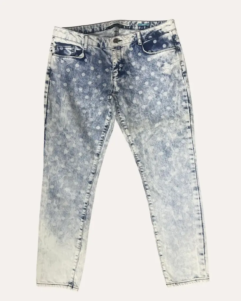 PANTALON JEAN CLARO CON PUNTOS ZARA