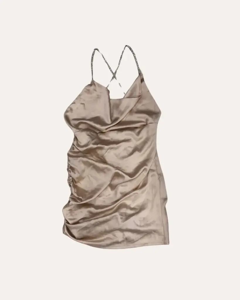 VESTIDO BEIGE CON BRILLOS
