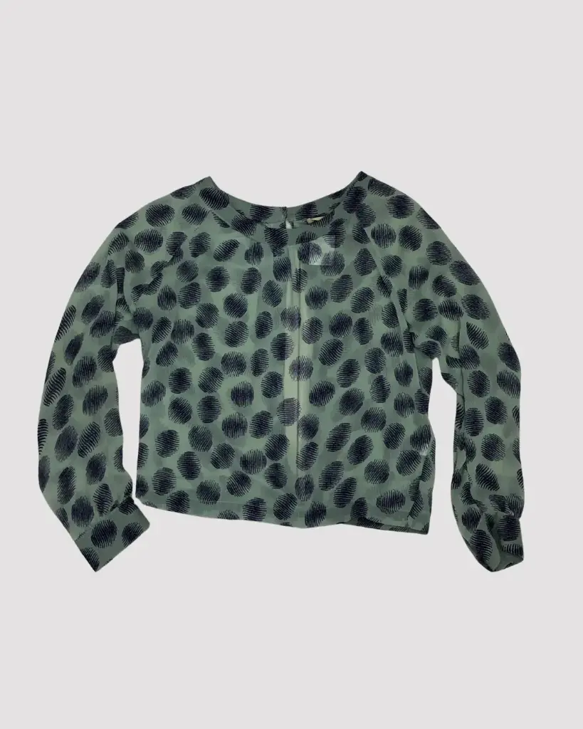 BLUSA VERDE AGUA CON PUNTOS AZULES