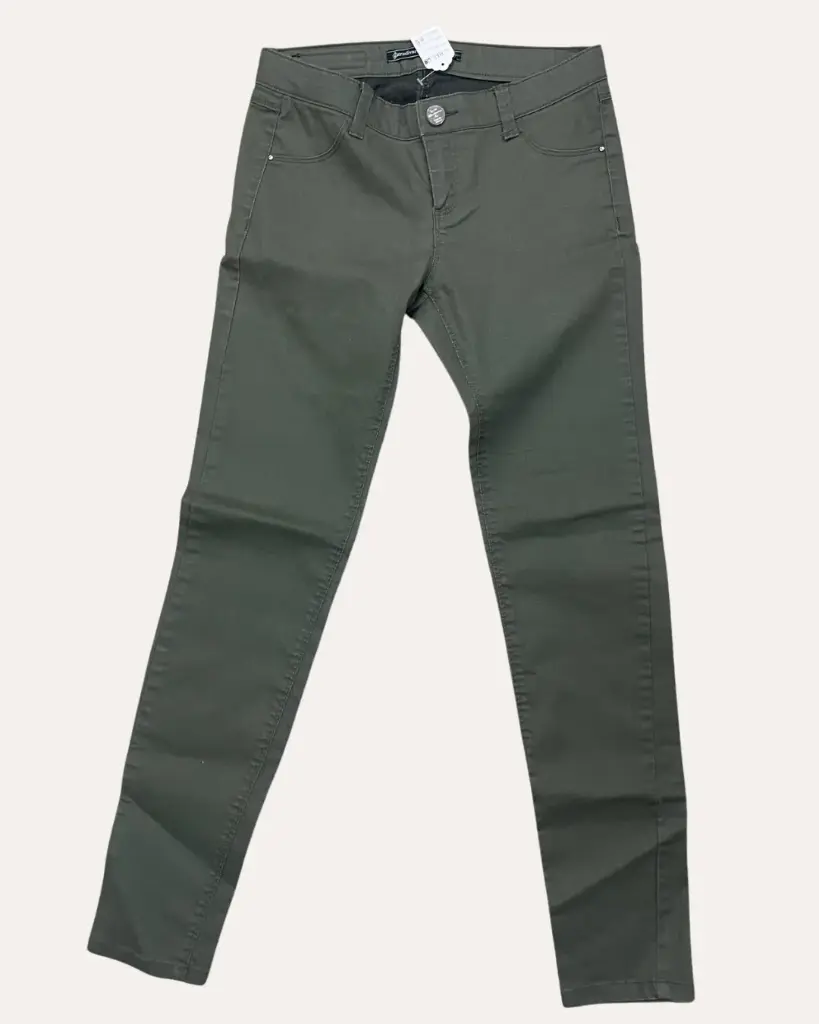 PANTALON VERDE MILITAR STRADIVARIUS 