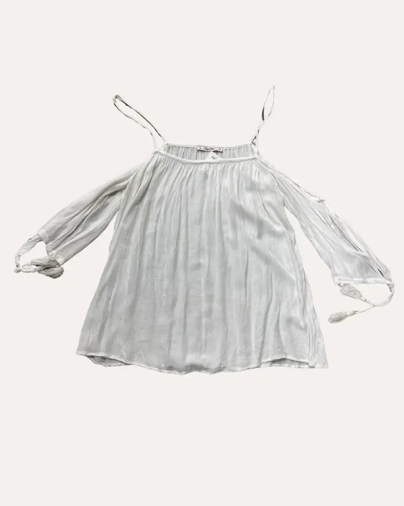BLUSA BLANCA PULL&BEAR