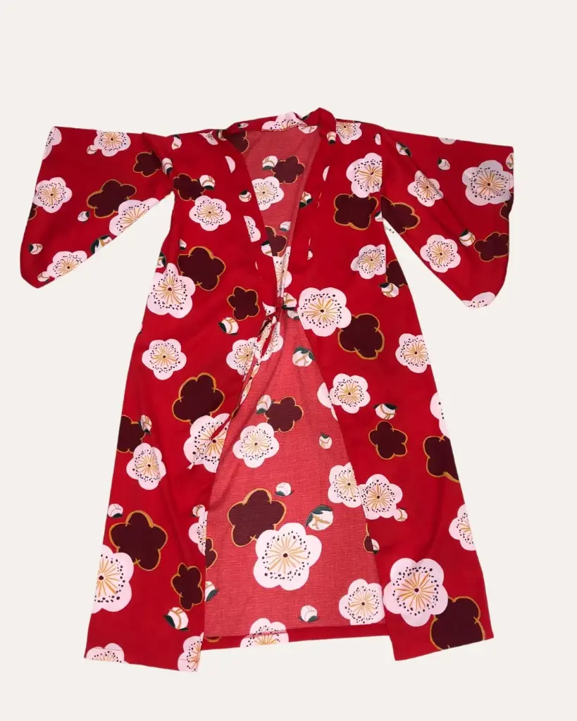 KIMONO ROJO CON FLORES