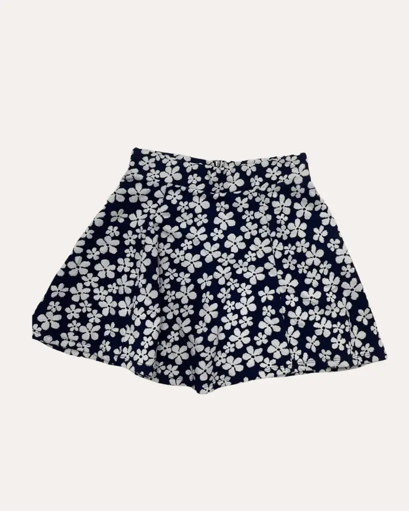 FALDA AZUL CON FLORES H&M