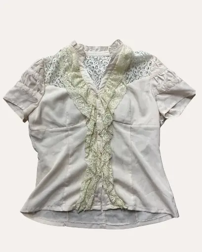 [ANP684] BLUSA BEIGE CON ENCAJE